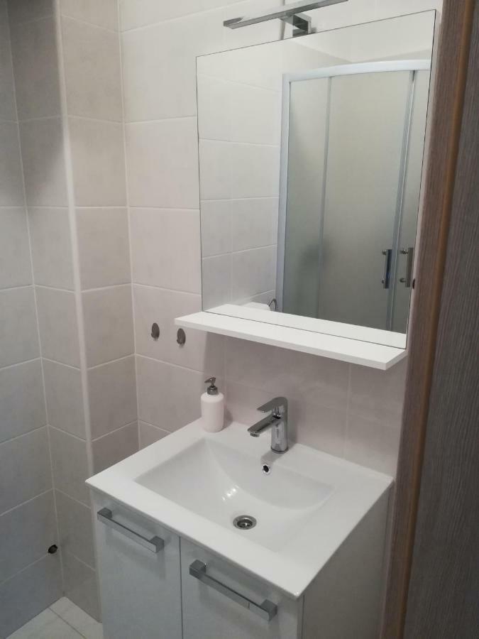 Apartment Granzola Sukosan